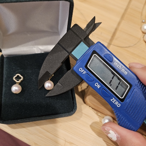 Akoya pearl earrings - Picture 2 of 4